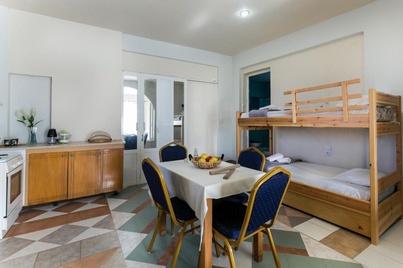 Aqua Marine Aparthotel Фаласарна Екстериор снимка