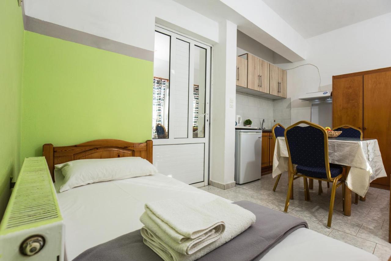 Aqua Marine Aparthotel Фаласарна Екстериор снимка